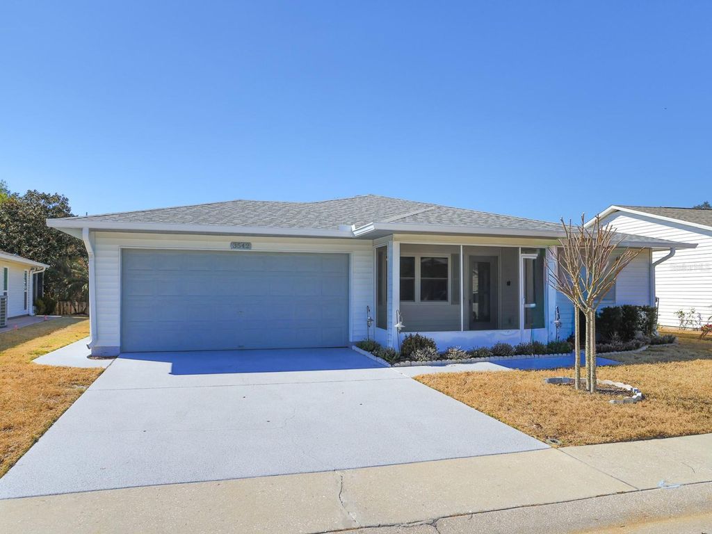 Photo of 3542 Highland Fairways Boulevard, Lakeland, FL 33810 (MLS # L4959254)