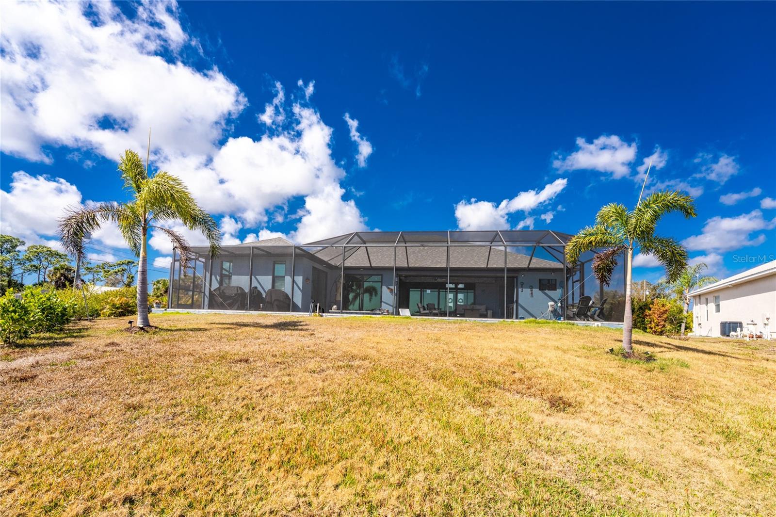 ROTONDA LAKES - Residential