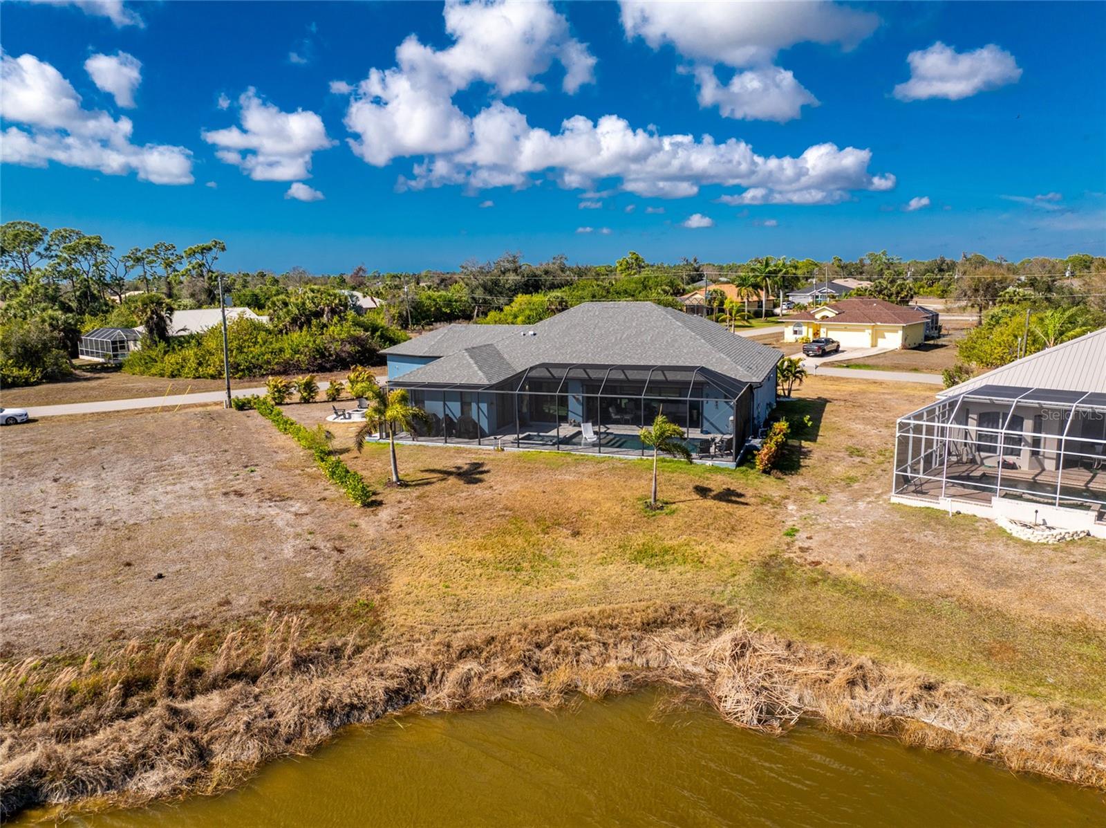 ROTONDA LAKES - Residential