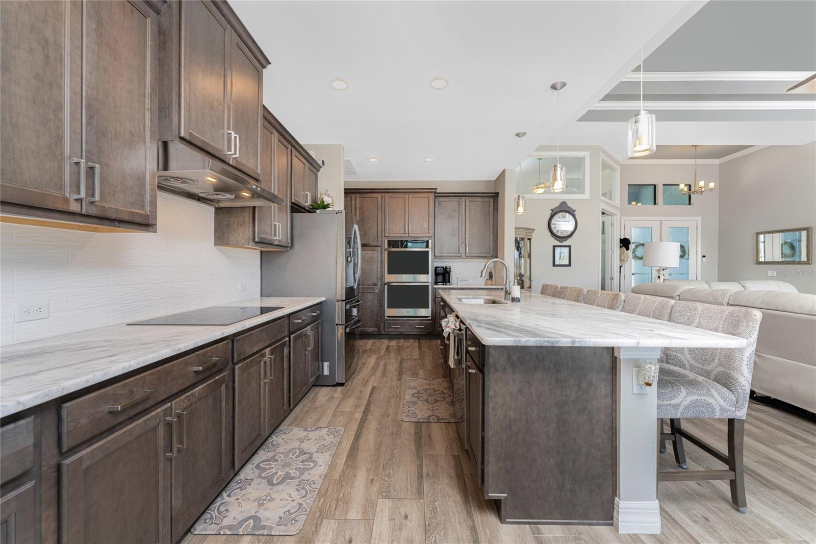 ROTONDA LAKES - Residential