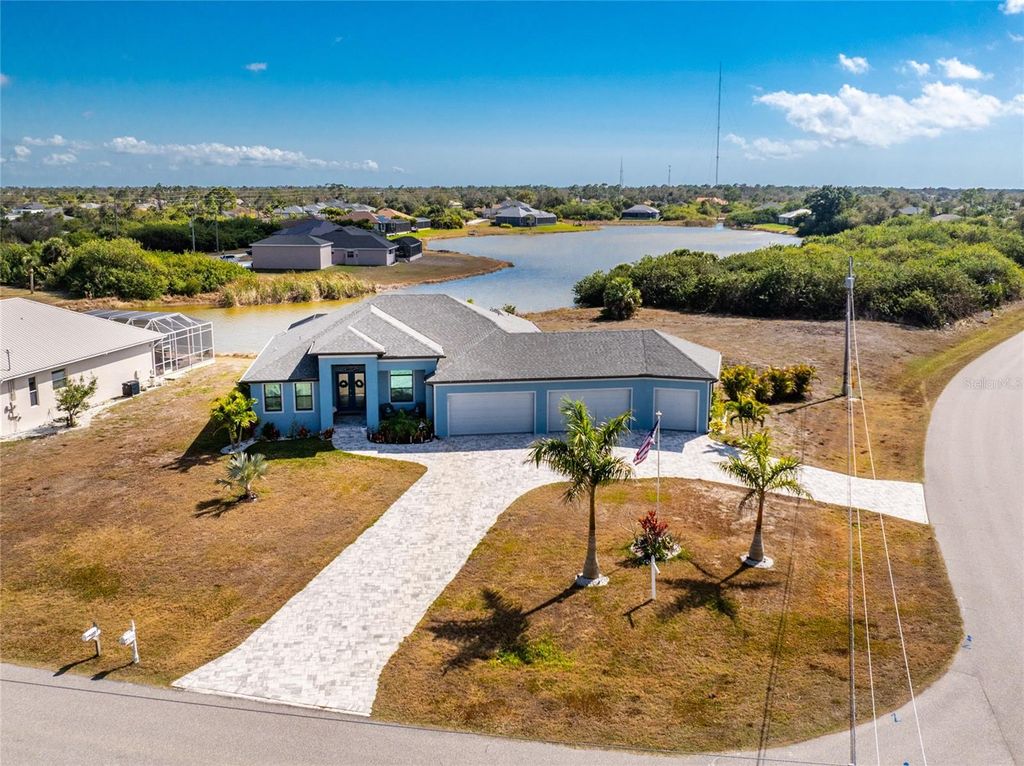 Photo of 401 Albatross Road, Rotonda West, FL 33947 (MLS # D6146244)