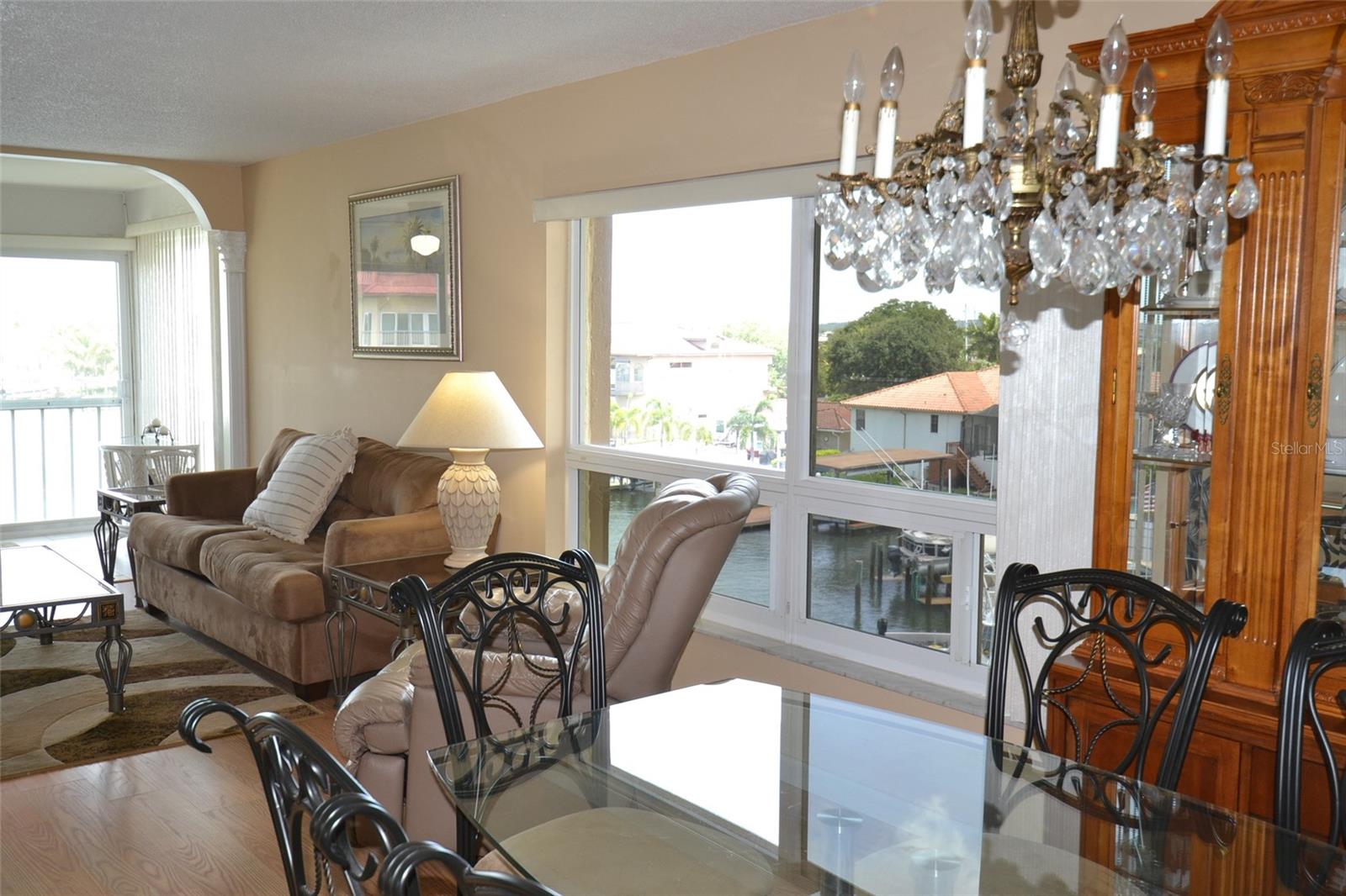 ISLANDER THE CONDO - Residential Lease