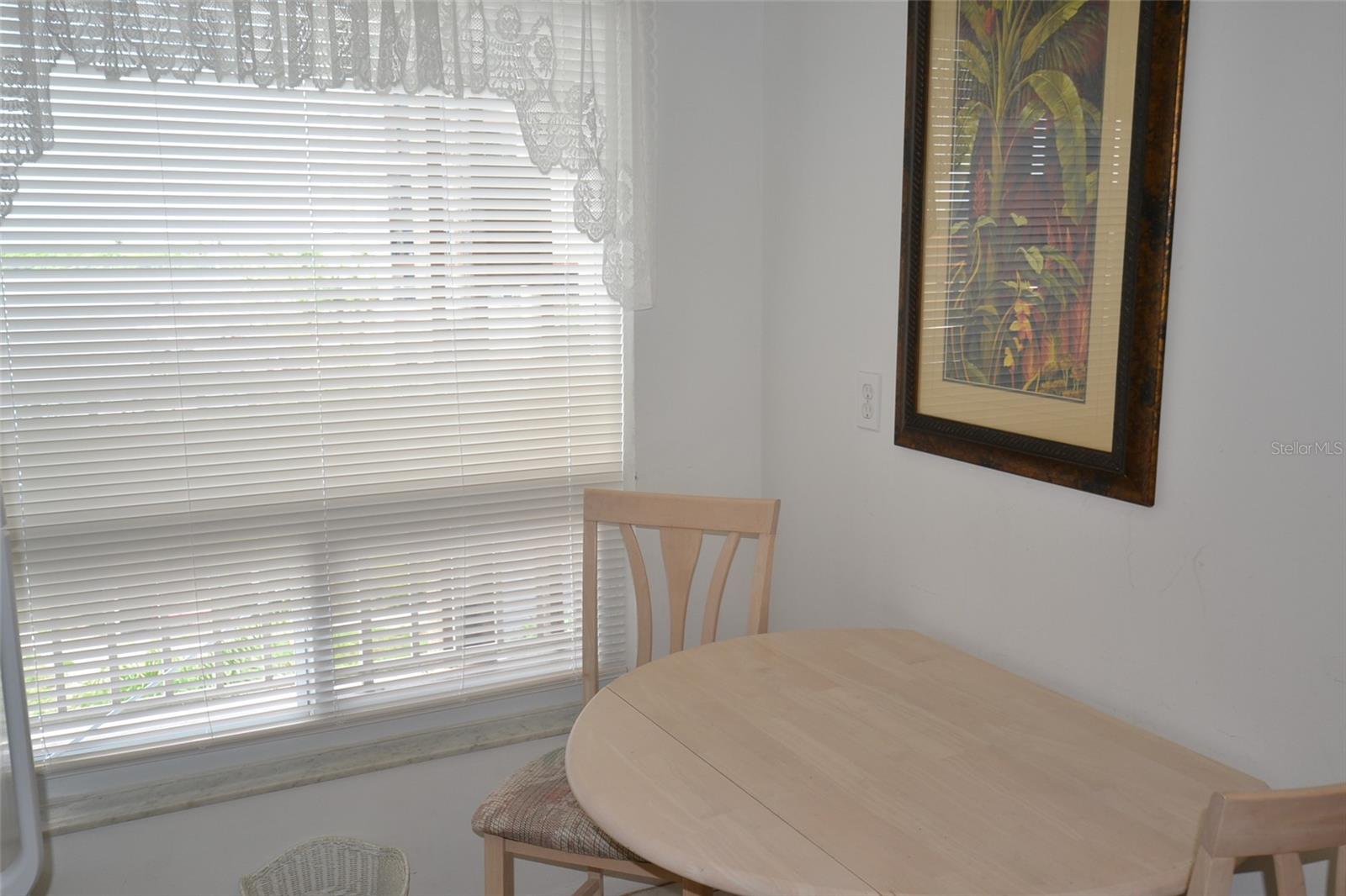 ISLANDER THE CONDO - Residential Lease