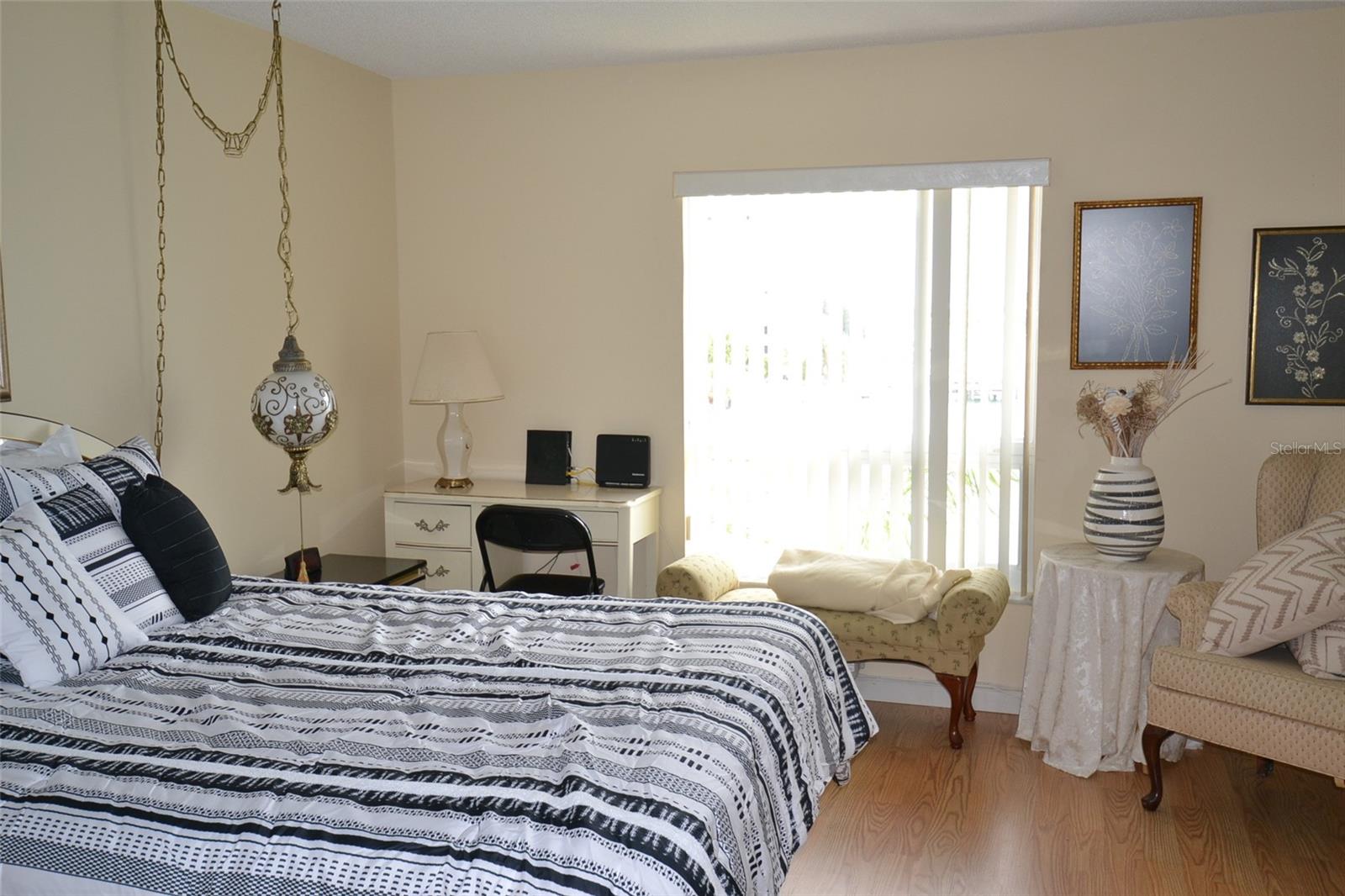ISLANDER THE CONDO - Residential Lease