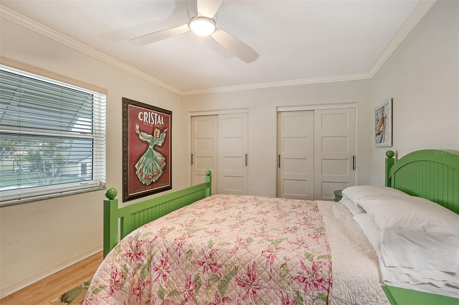 PELICAN HARBOUR & BEACH CLUB - Residential