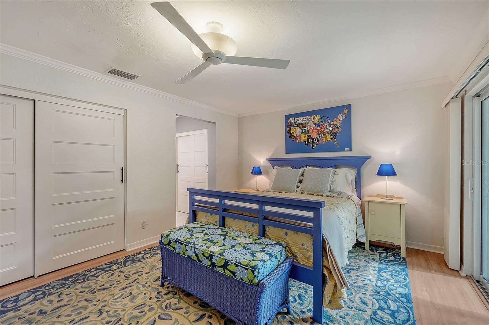 PELICAN HARBOUR & BEACH CLUB - Residential