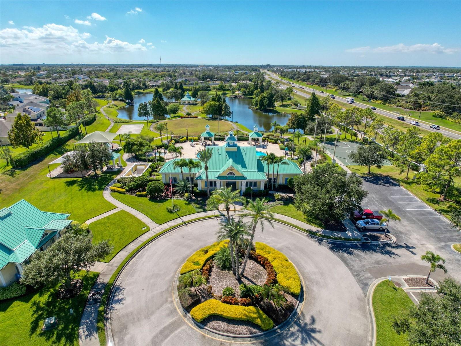 HARBOUR ISLES PH 2A/2B/2C - Residential