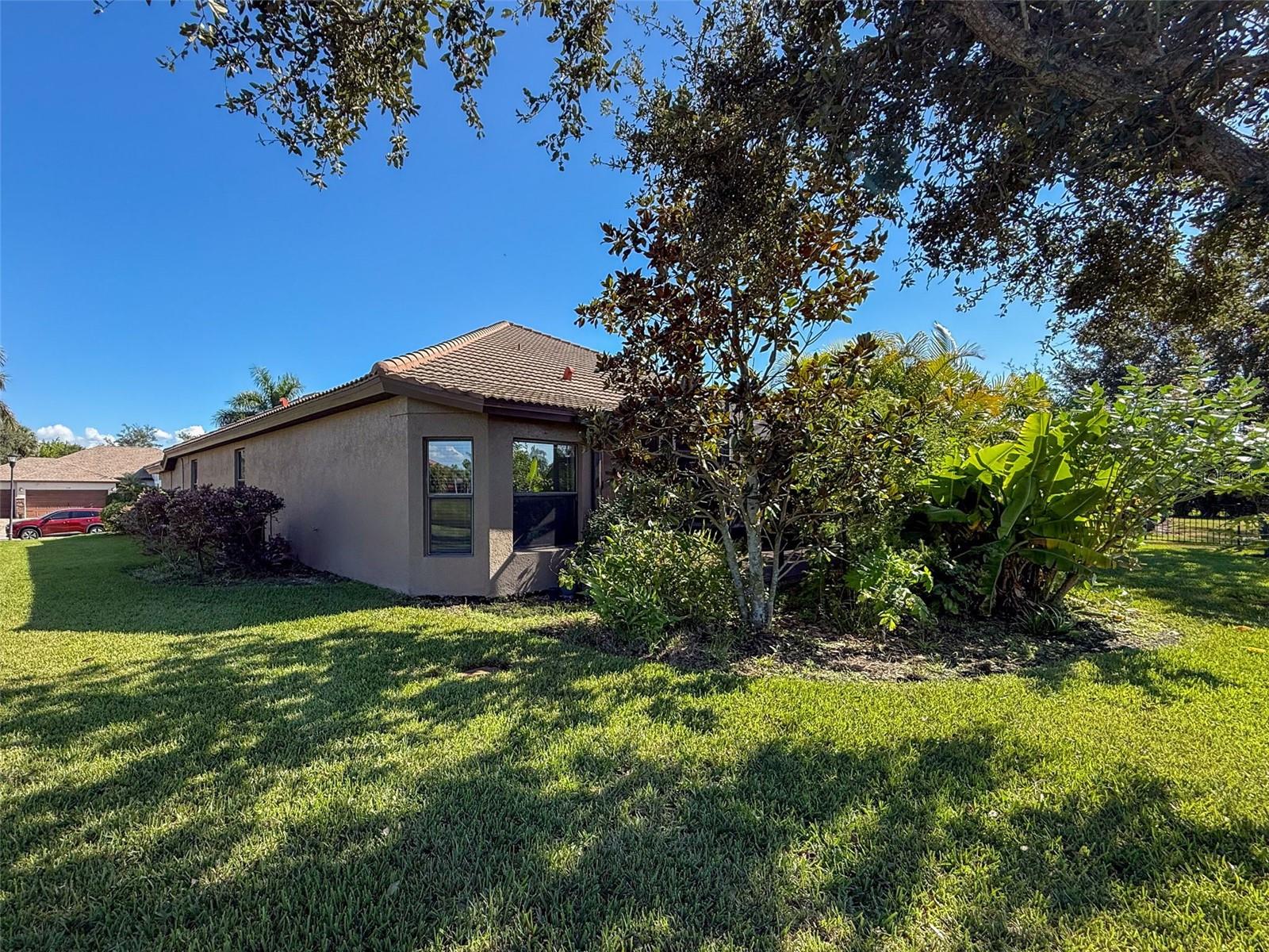 HARBOUR ISLES PH 2A/2B/2C - Residential