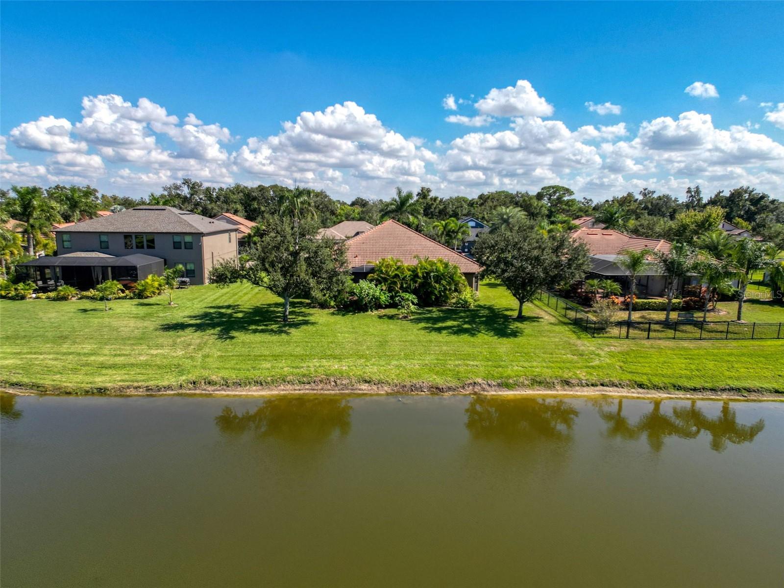 HARBOUR ISLES PH 2A/2B/2C - Residential