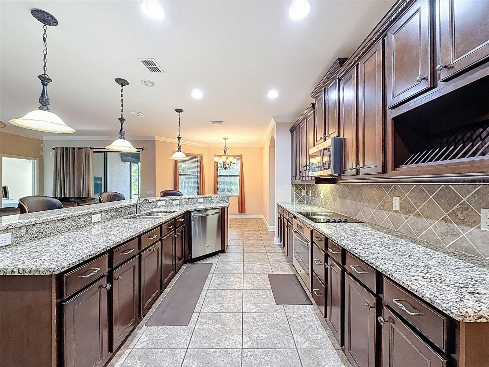 HARBOUR ISLES PH 2A/2B/2C - Residential