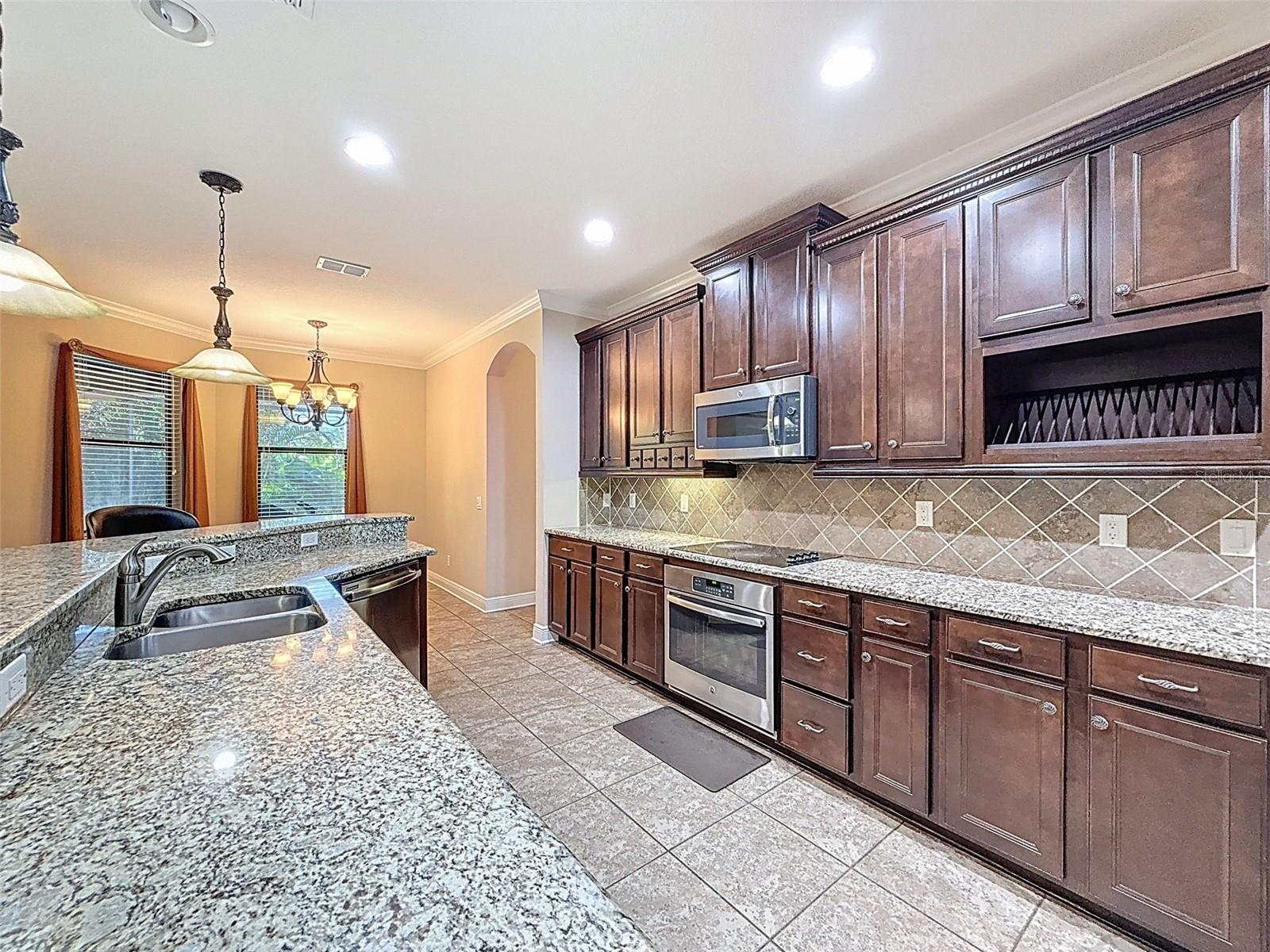 HARBOUR ISLES PH 2A/2B/2C - Residential