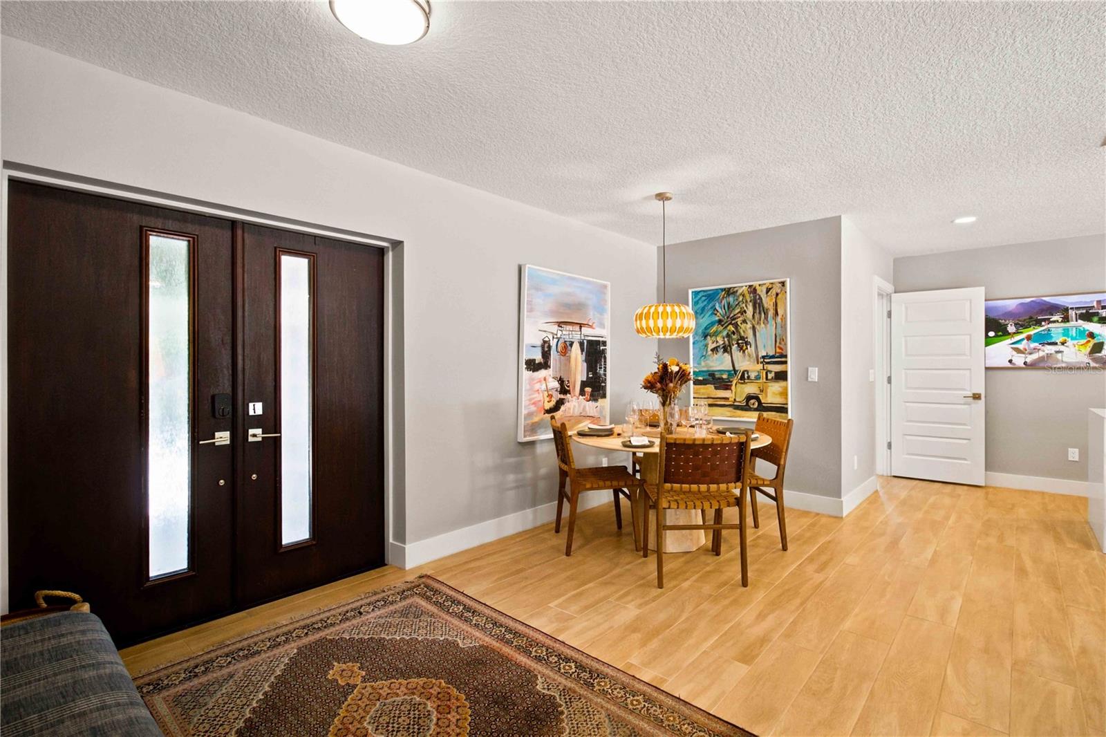 2410 SIESTA DRIVE