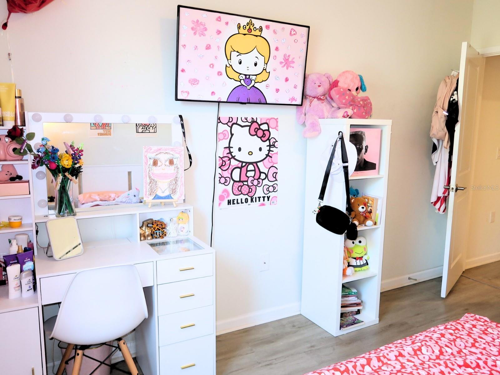 ECON TRLS PH 2 - Residential Lease