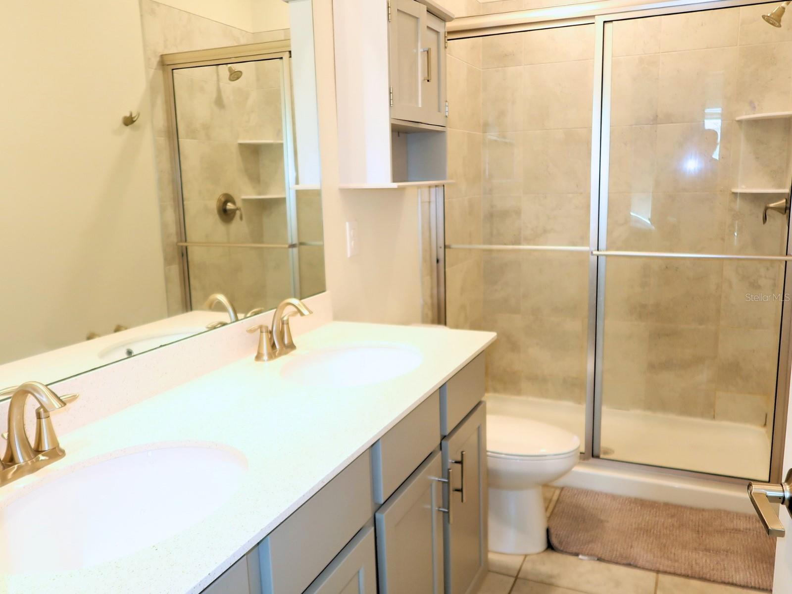 ECON TRLS PH 2 - Residential Lease