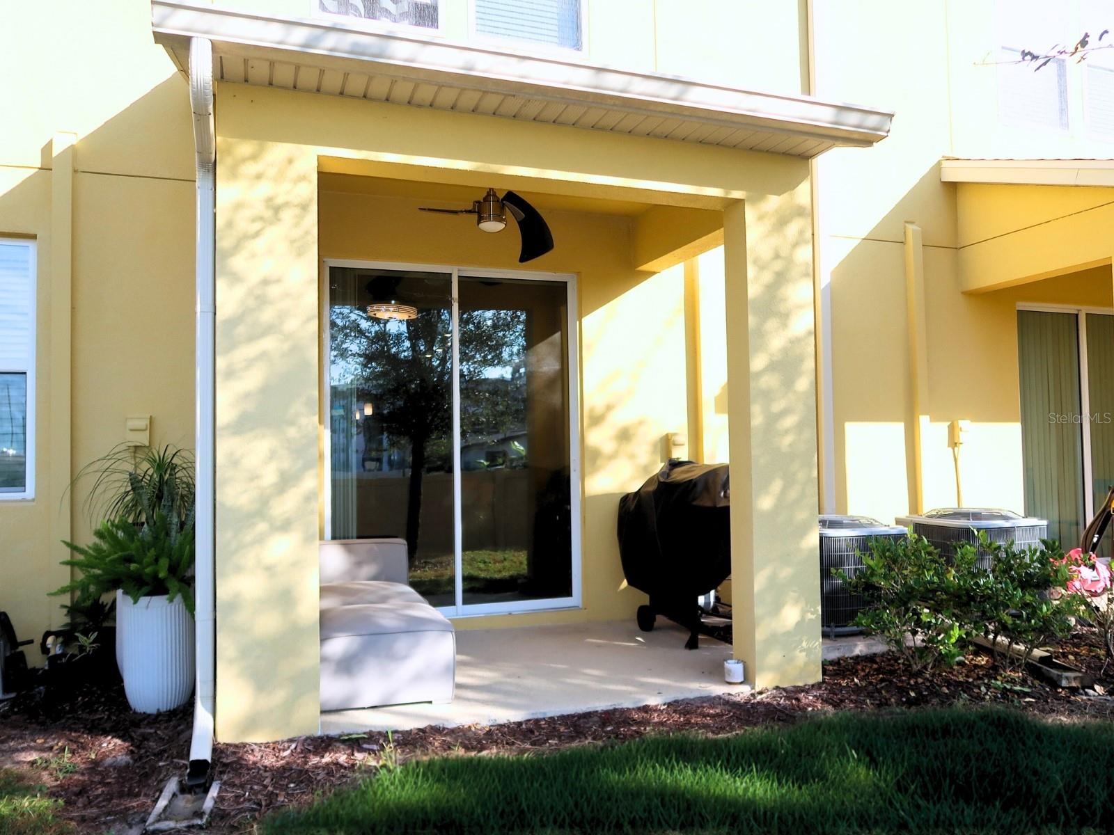 ECON TRLS PH 2 - Residential Lease