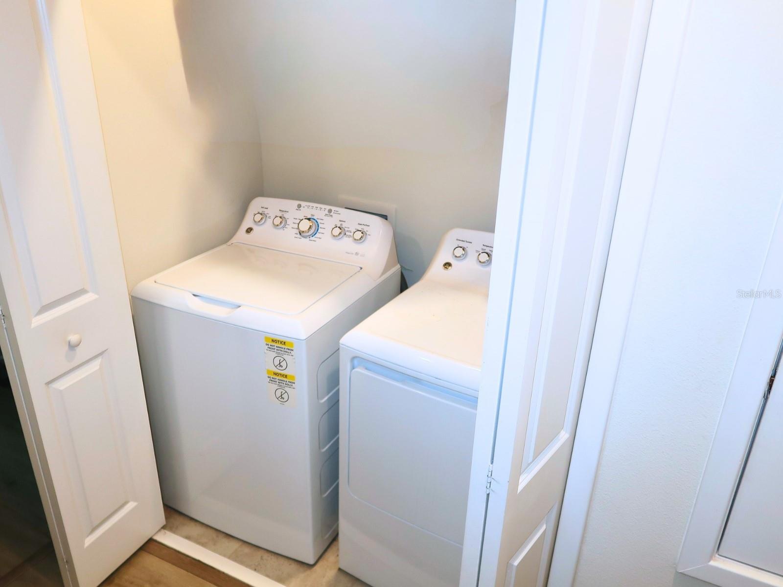 ECON TRLS PH 2 - Residential Lease