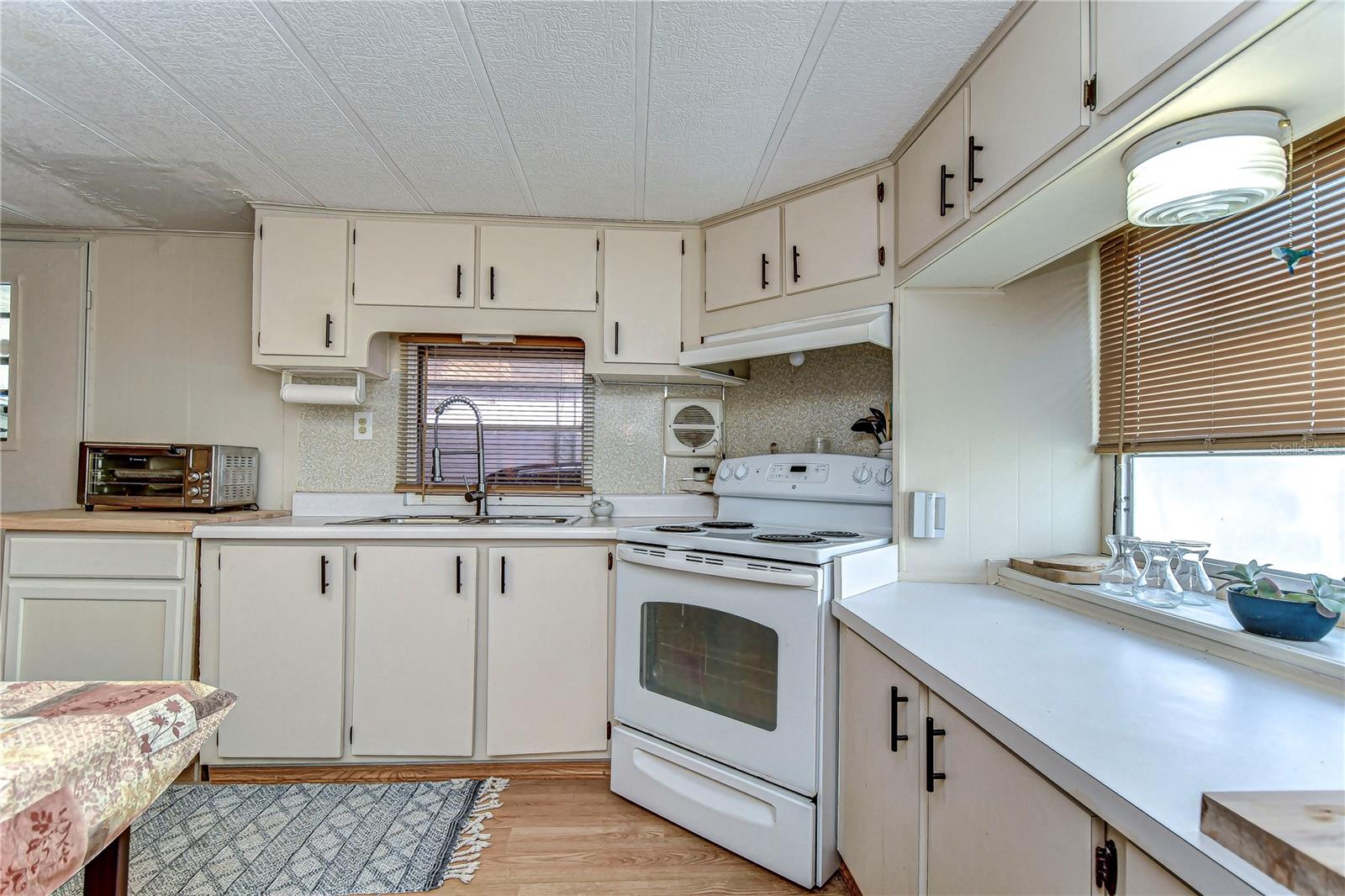 VALLEYDALE ACRES - Residential