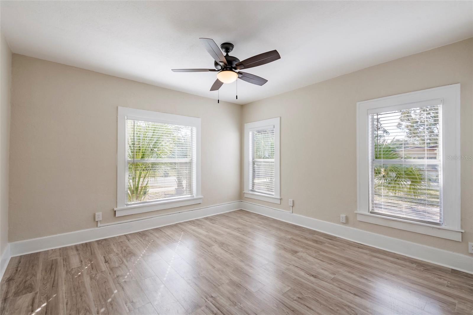 FRUITLAND HEIGHTS B - Residential