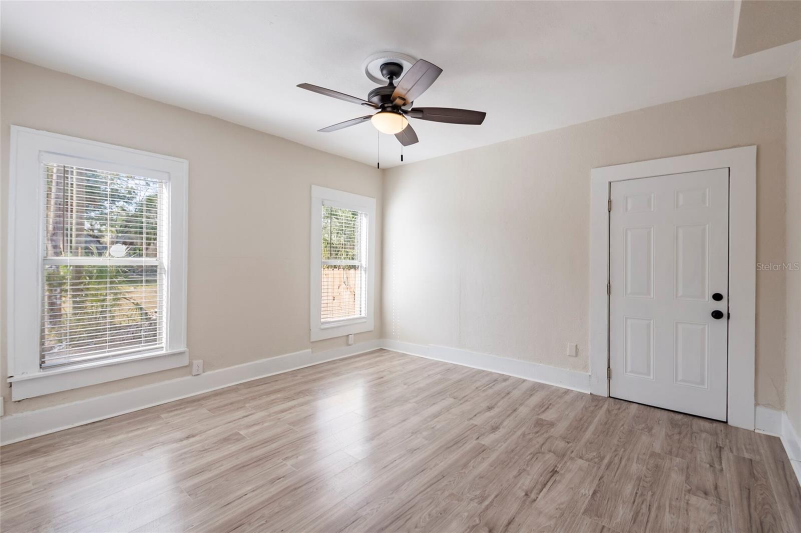 FRUITLAND HEIGHTS B - Residential