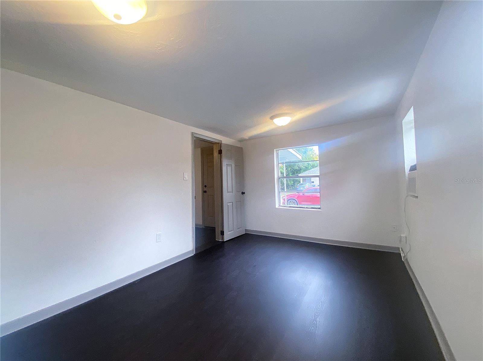 ROOSEVELT MANOR - Residential Lease