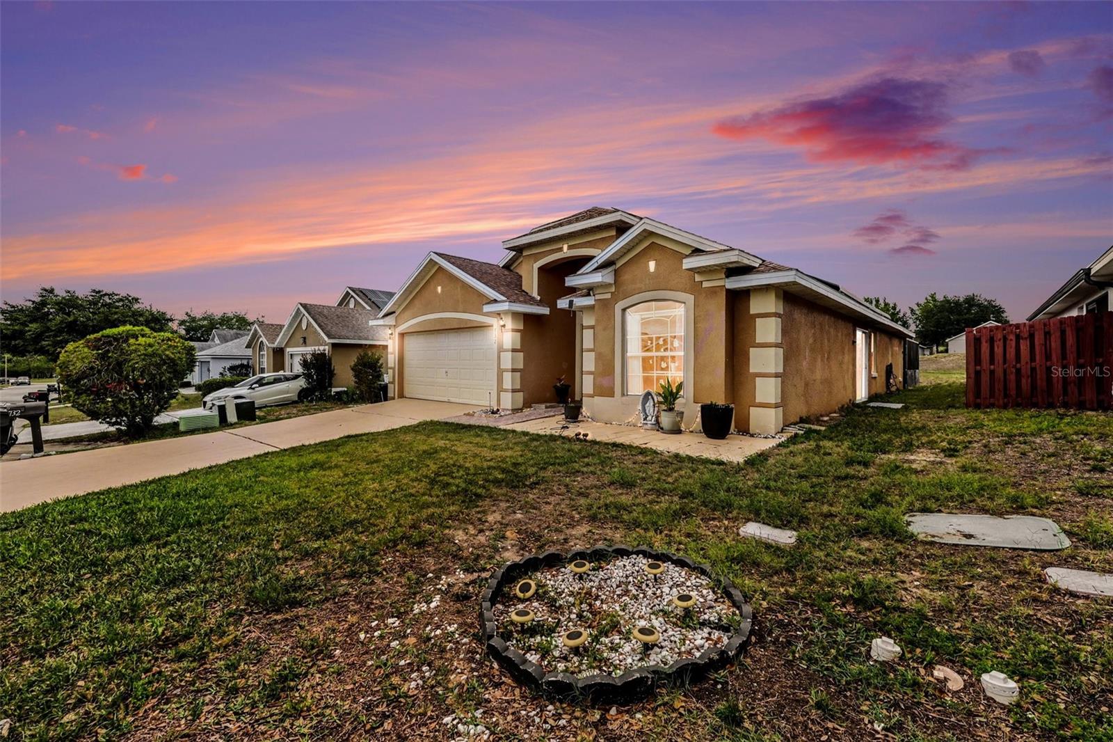 732 GLENCO DRIVE