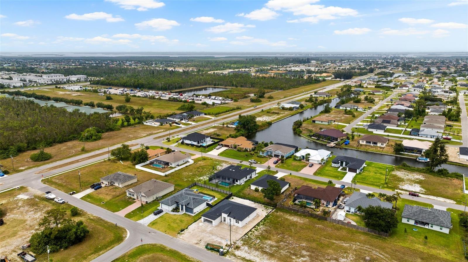 CAPE CORAL - Residential