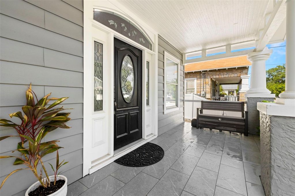 Photo of 2526 W Union Street, Tampa, FL 33607 (MLS # TB8512110)