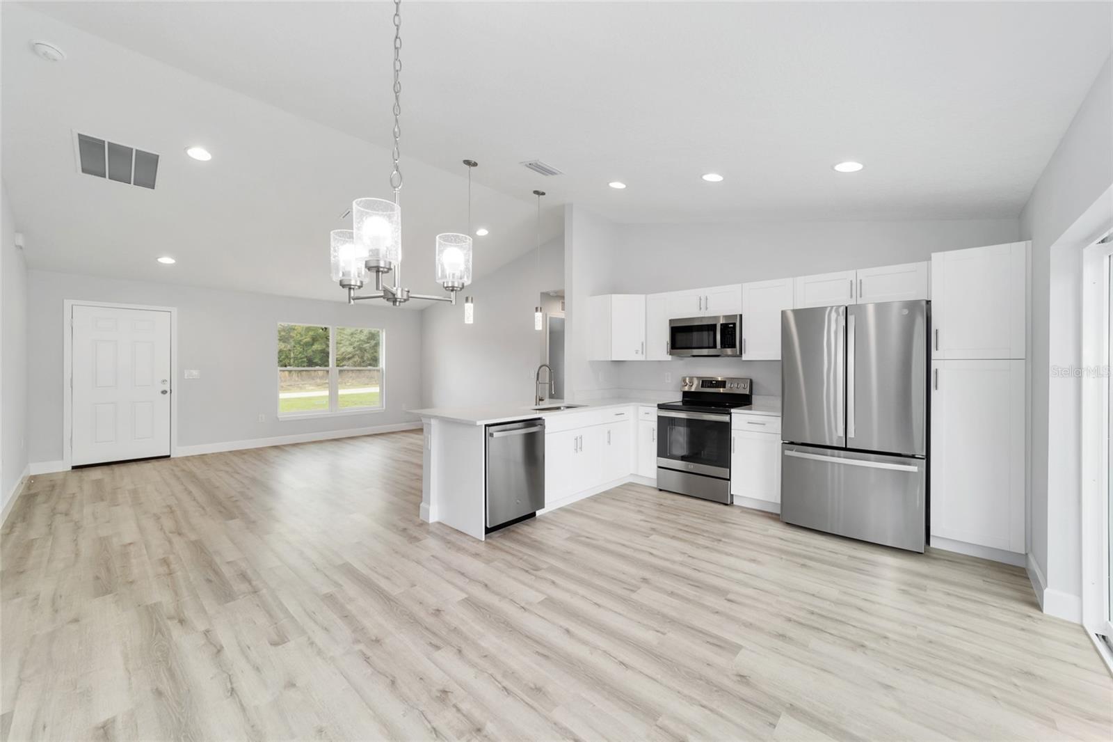 ROLLING RANCH ESTATES - Residential