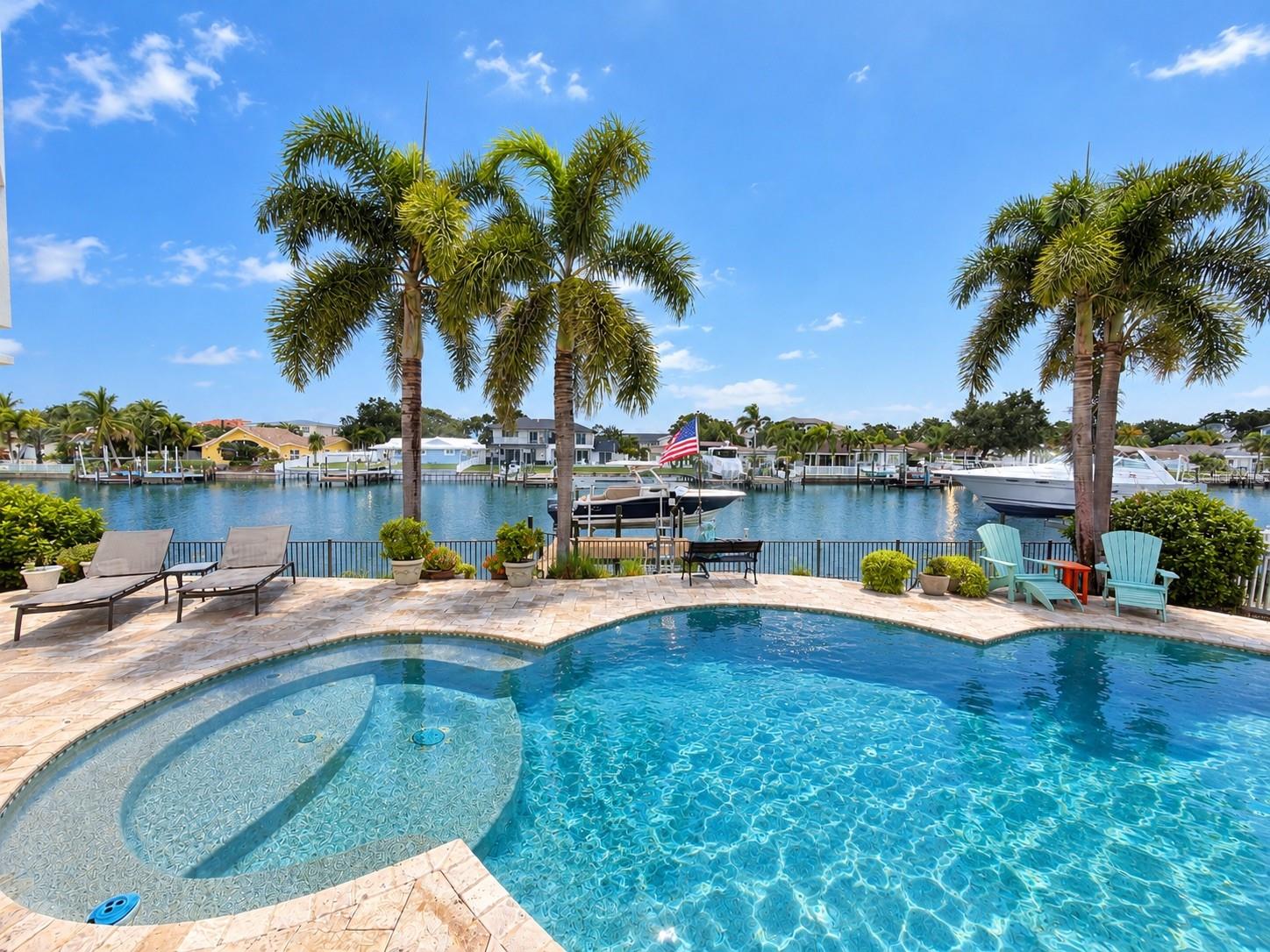 707 SNUG ISLAND
