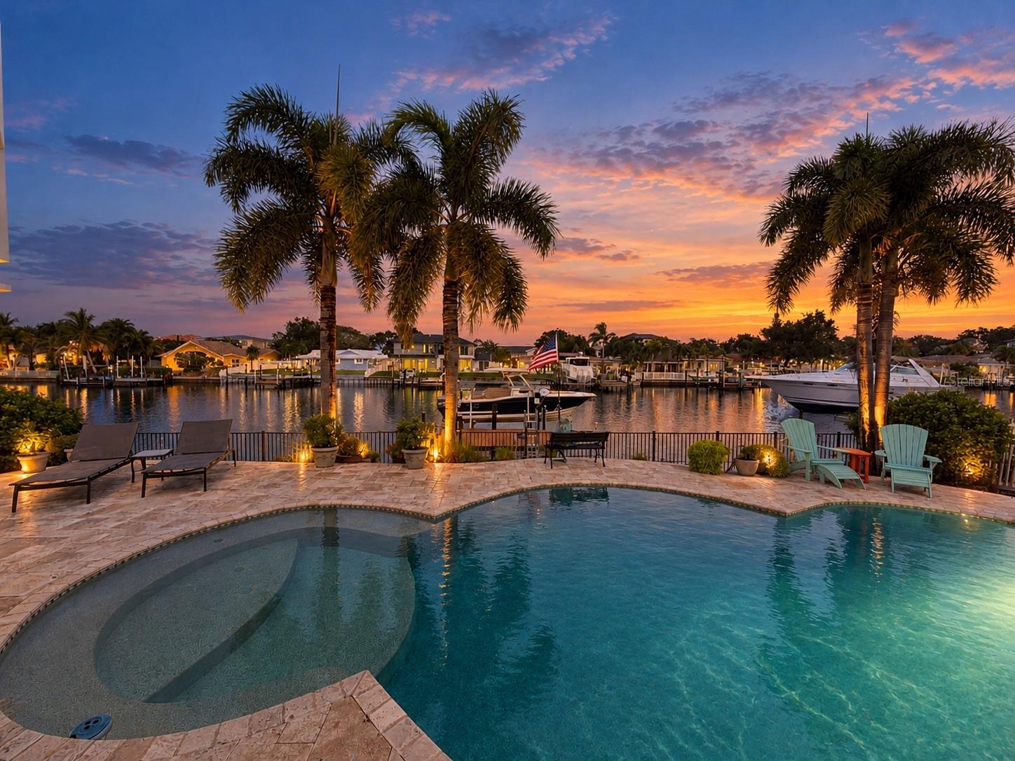 707 SNUG ISLAND
