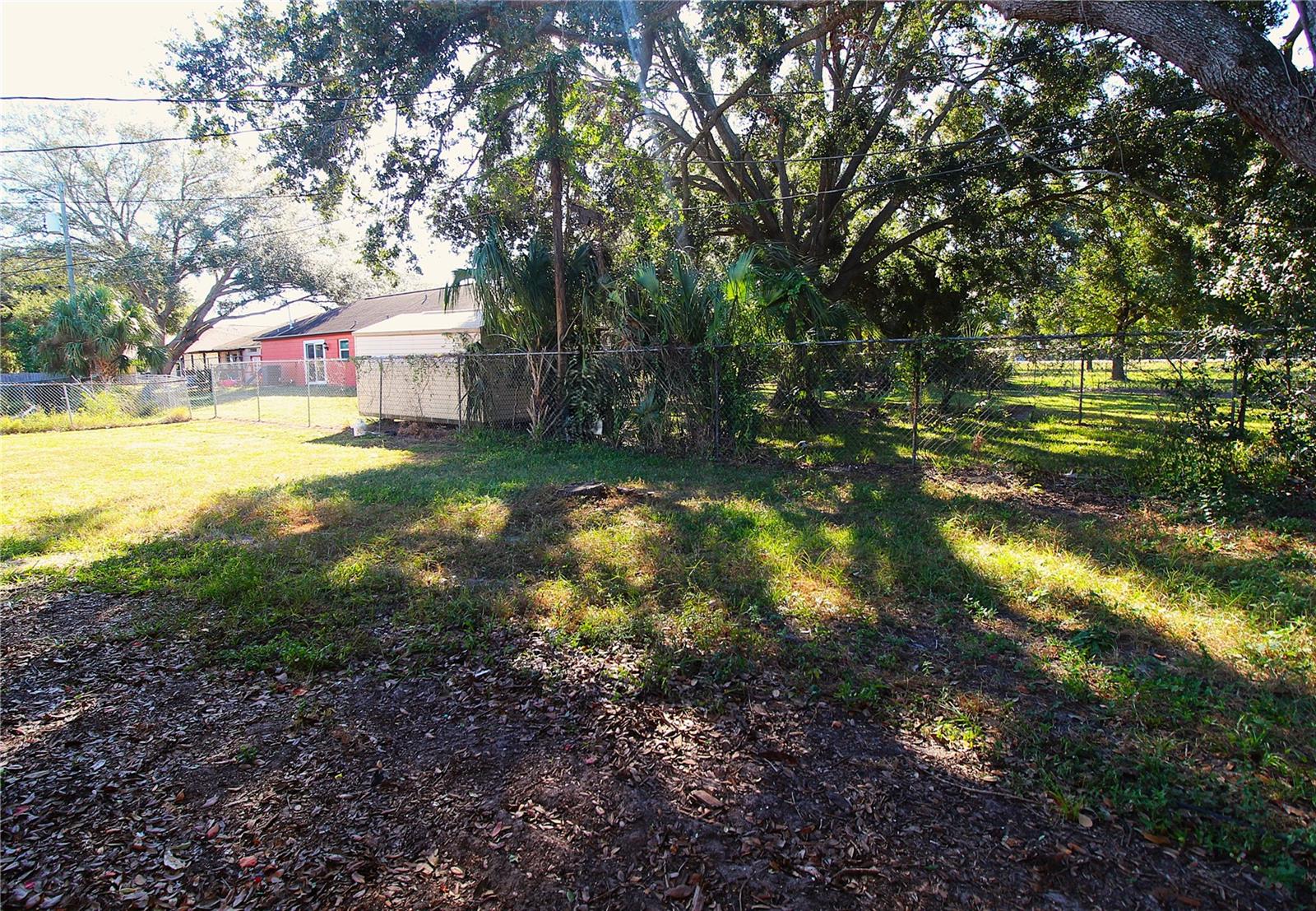 SUNSHINE RIDGE - Residential Lease