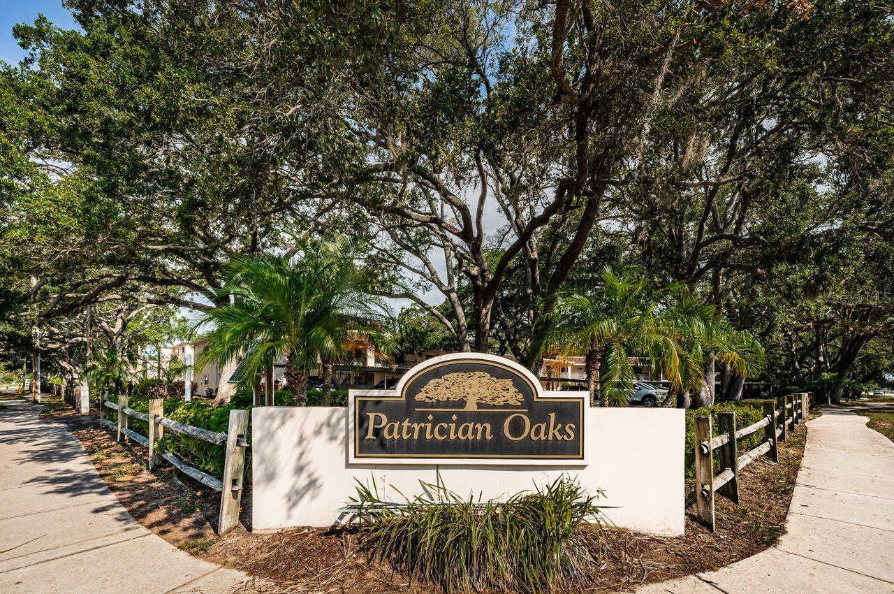 PATRICIAN OAKS - Residential