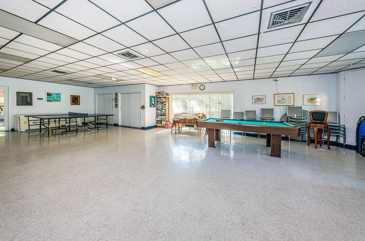 PATRICIAN OAKS - Residential