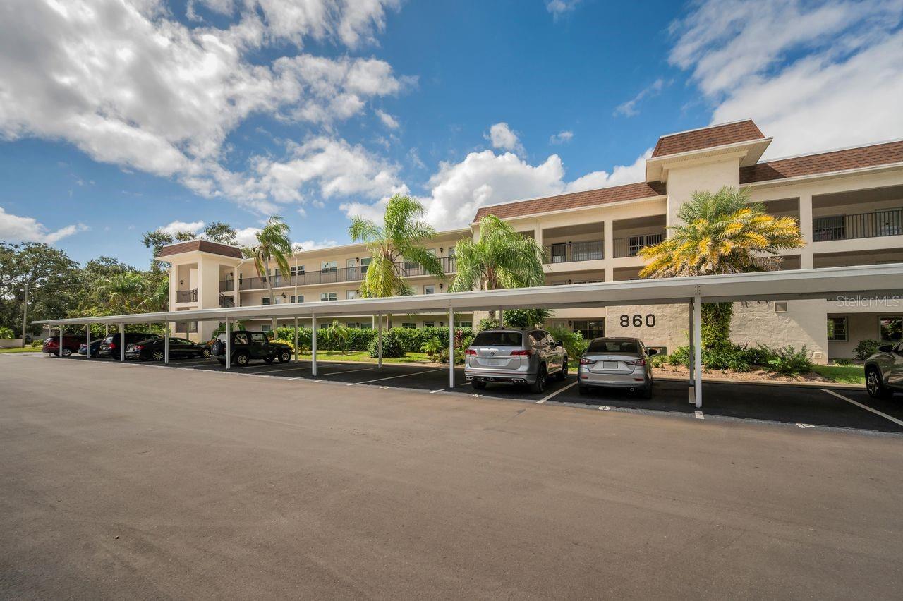 PATRICIAN OAKS - Residential