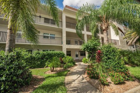 Photo of 860 Virginia Street #105, Dunedin, FL 34698 (MLS # TB8429360)