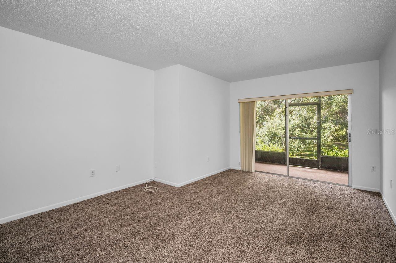 PATRICIAN OAKS - Residential