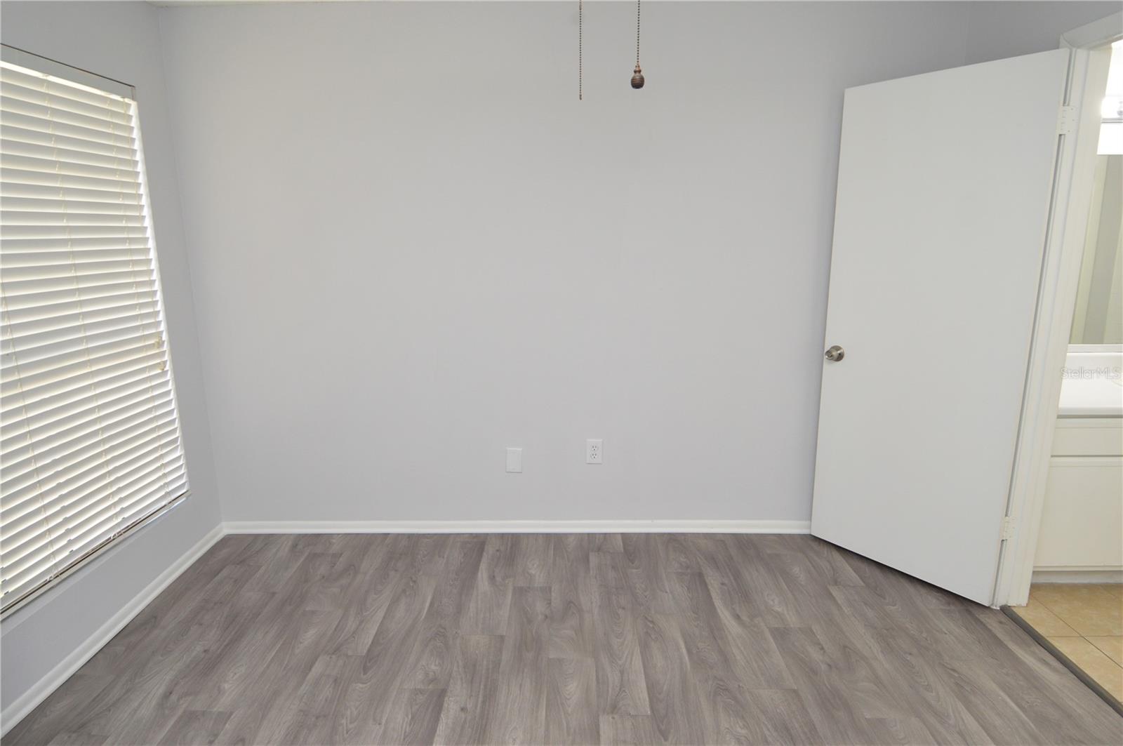 THE GRAND RESERVE CONDO - Residential Lease