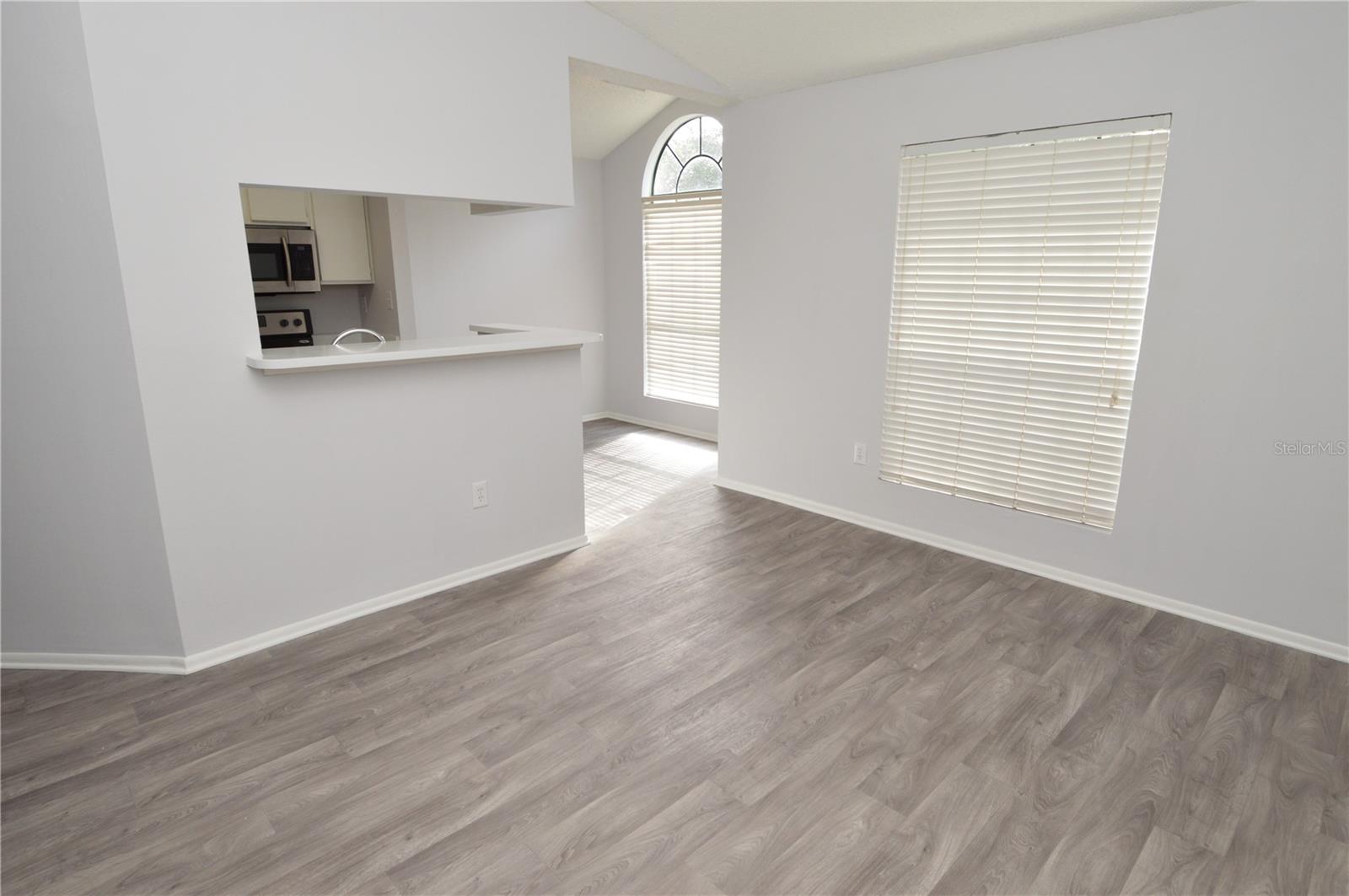 THE GRAND RESERVE CONDO - Residential Lease