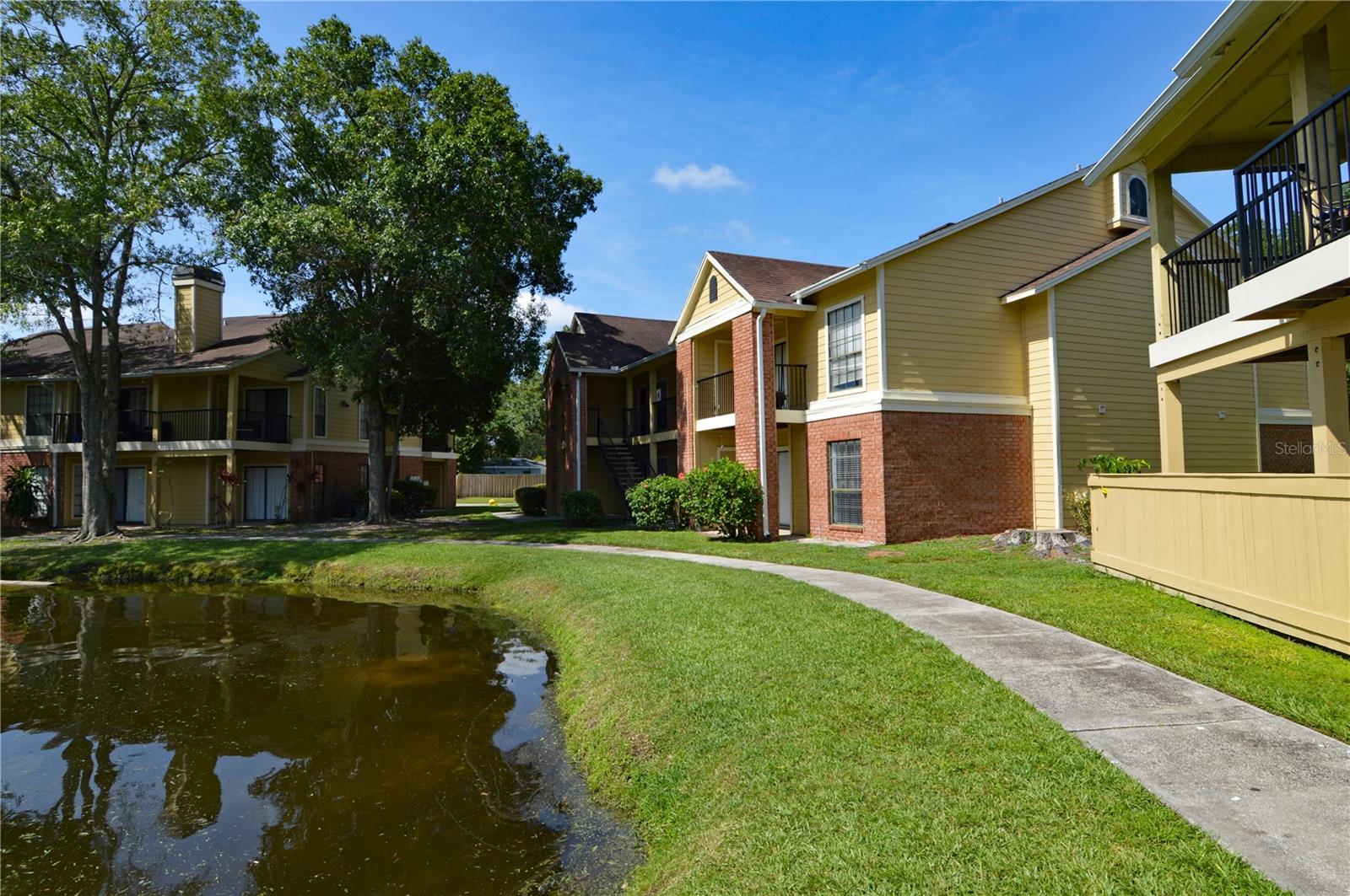 THE GRAND RESERVE CONDO - Residential Lease