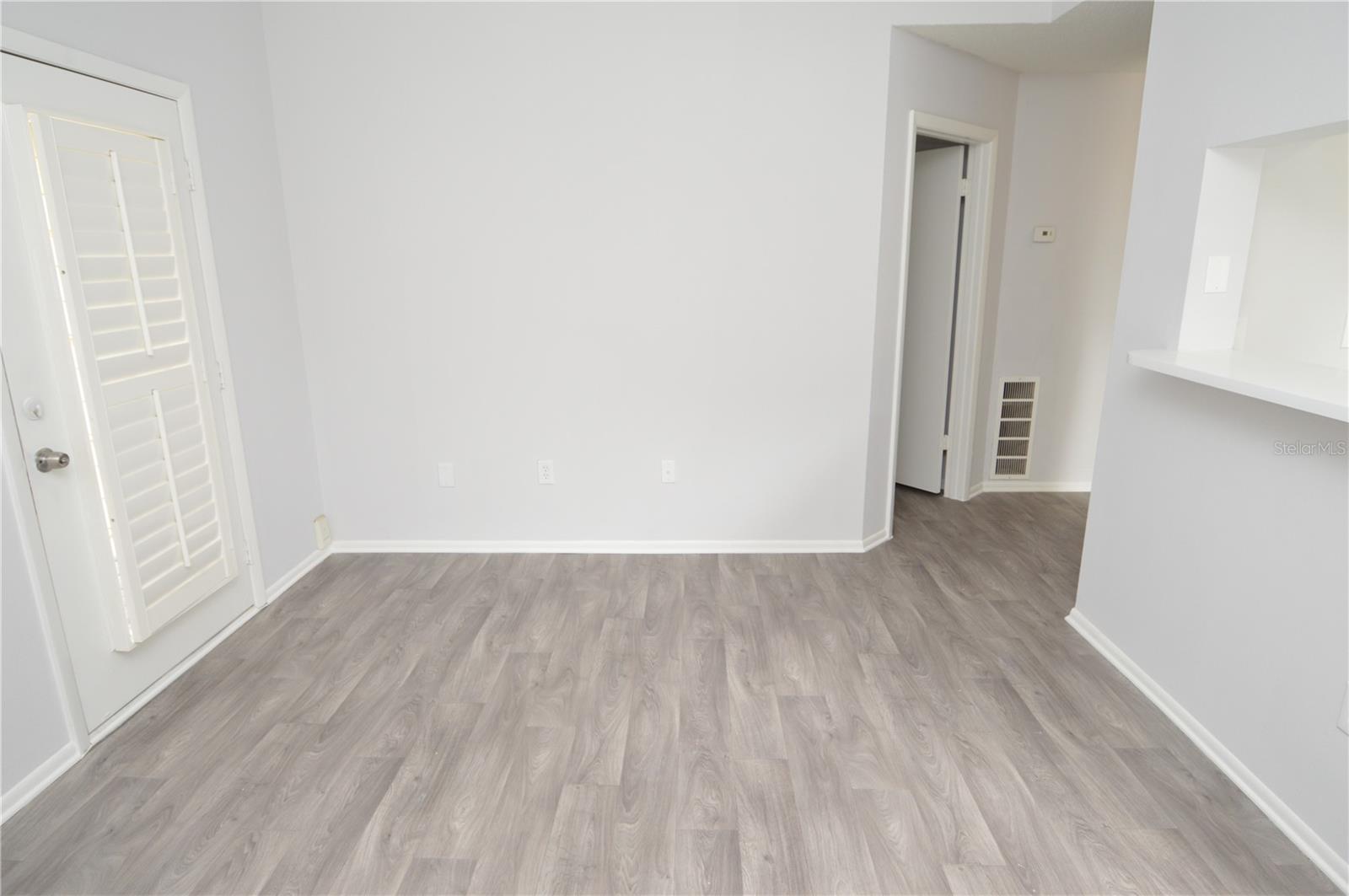 THE GRAND RESERVE CONDO - Residential Lease