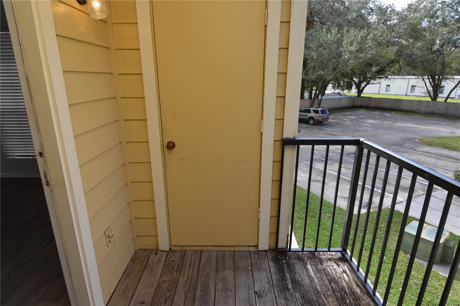 THE GRAND RESERVE CONDO - Residential Lease