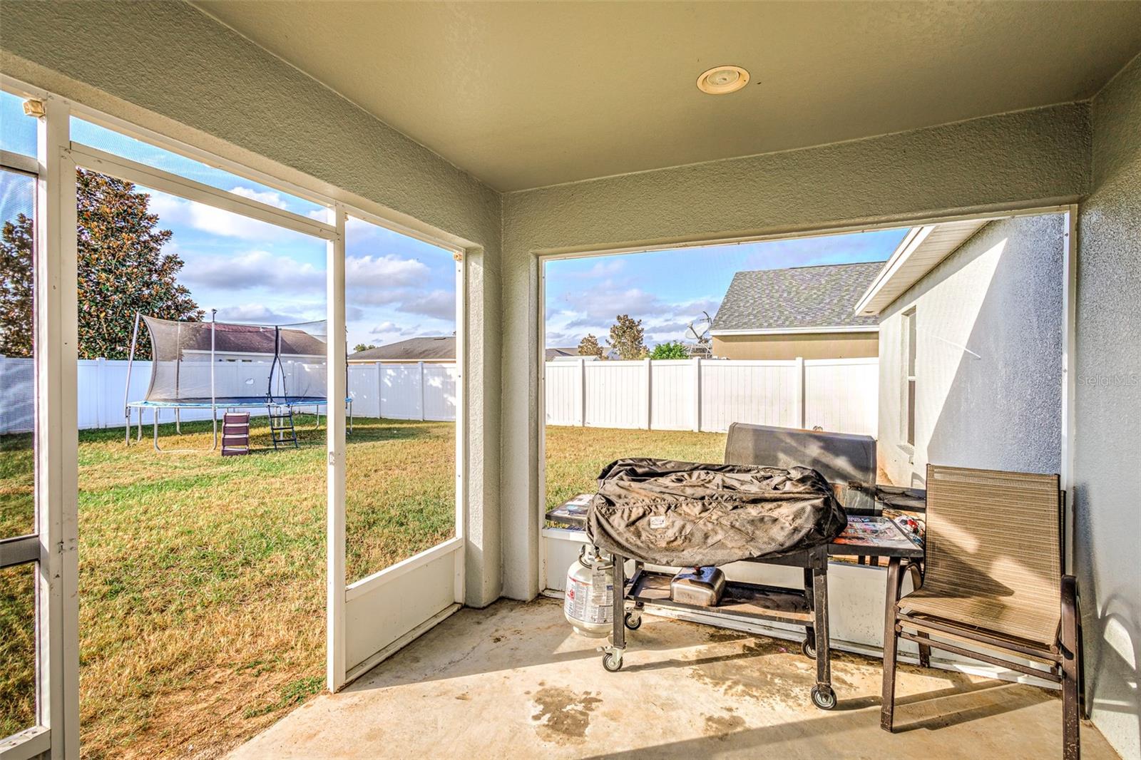 WIND MEADOWS - Residential