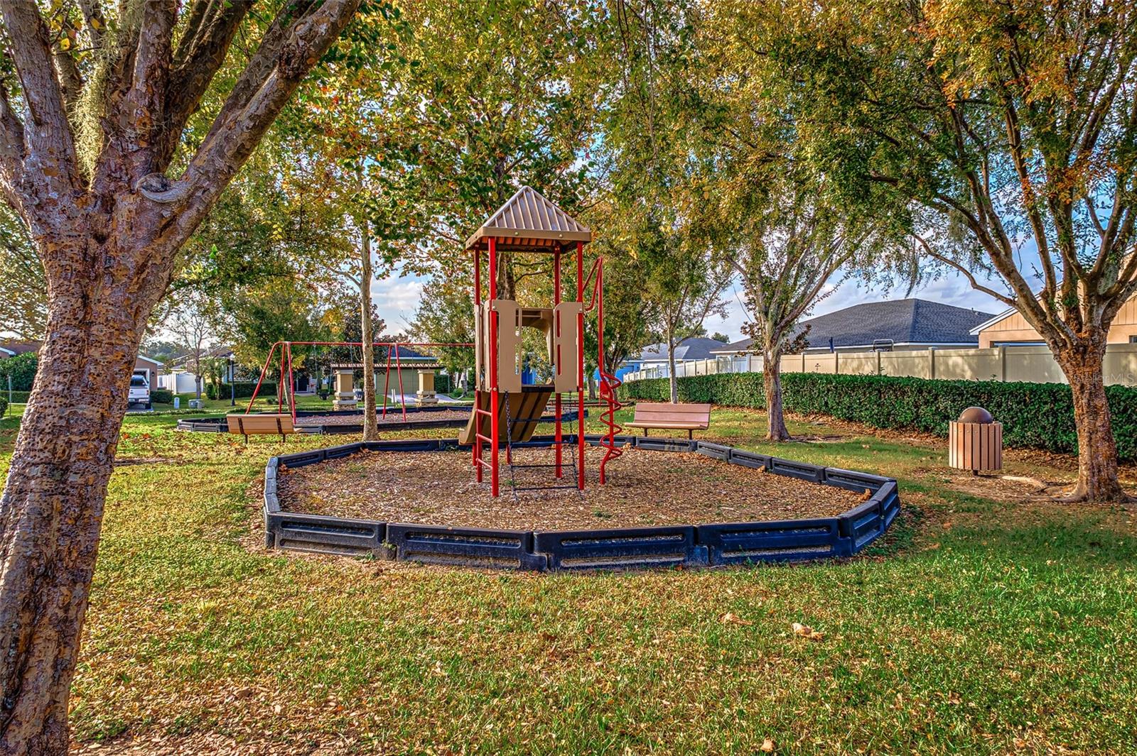 WIND MEADOWS - Residential