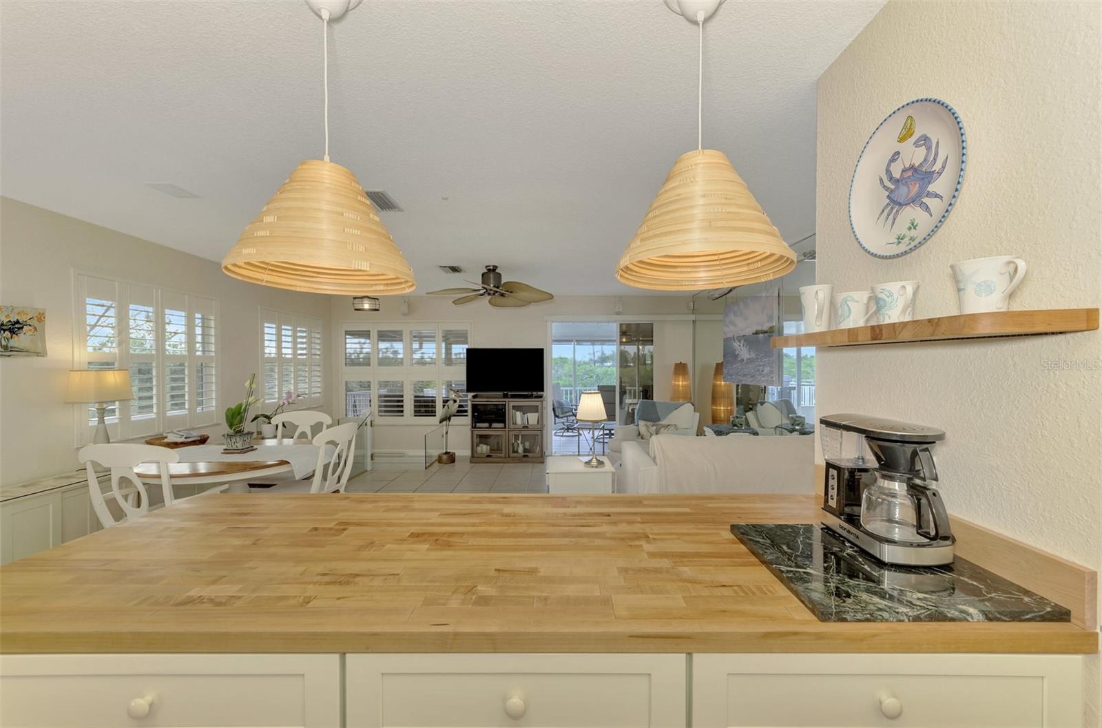 OXFORD MANOR - Residential Lease