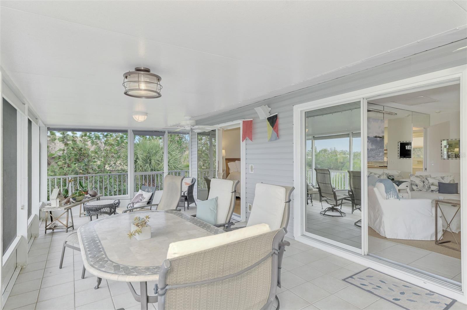 OXFORD MANOR - Residential Lease