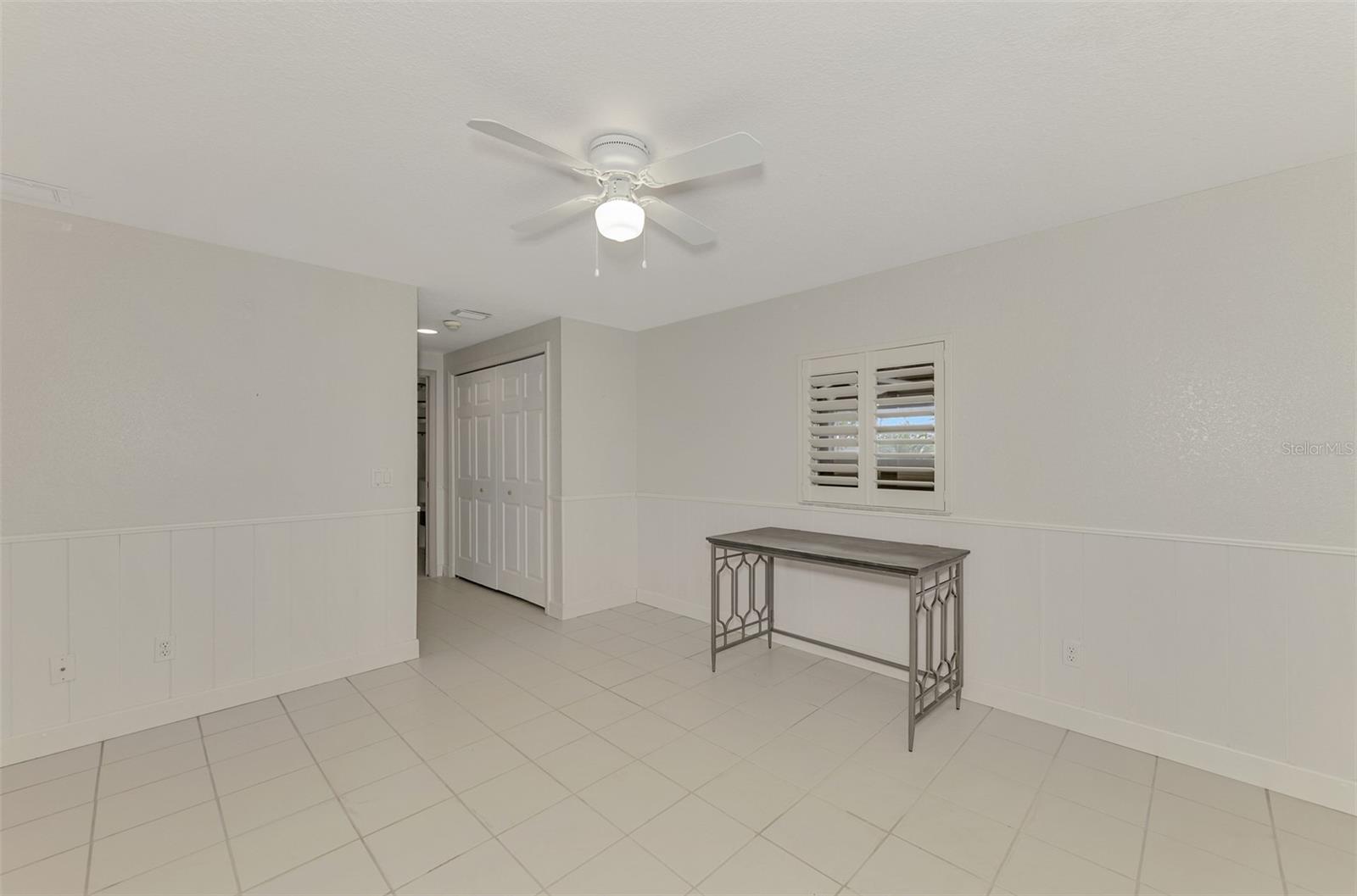 OXFORD MANOR - Residential Lease