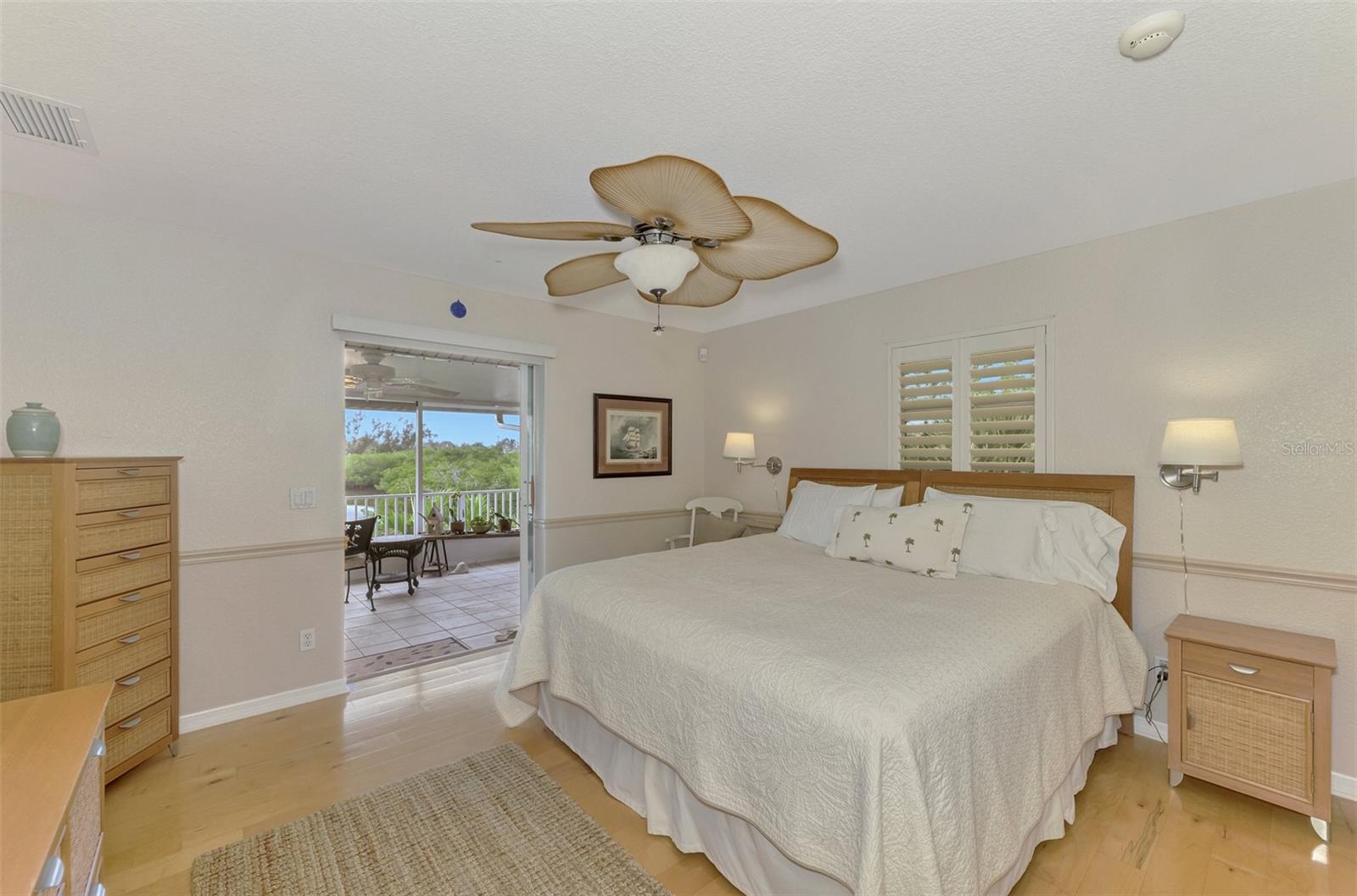 OXFORD MANOR - Residential Lease