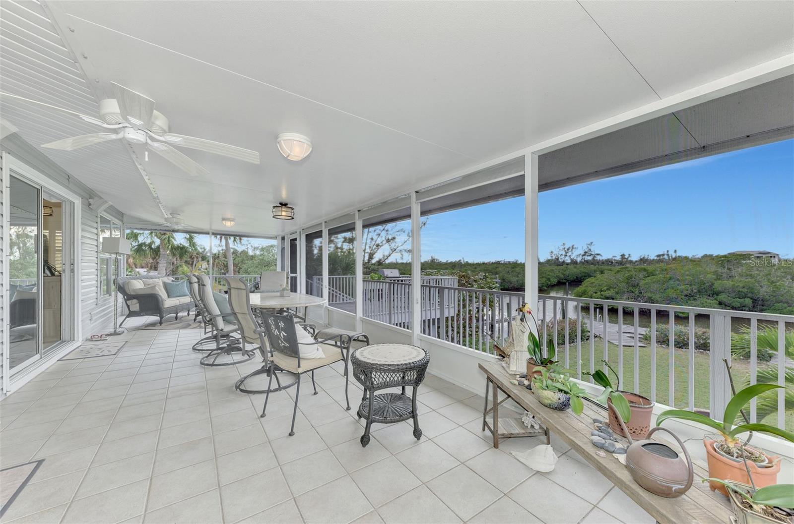 OXFORD MANOR - Residential Lease