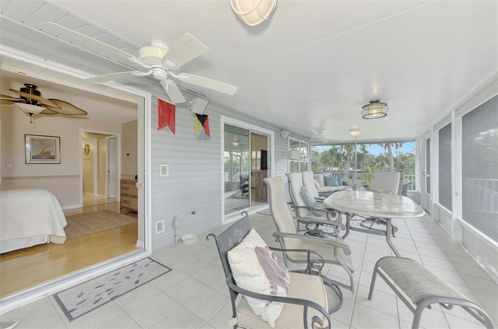 OXFORD MANOR - Residential Lease