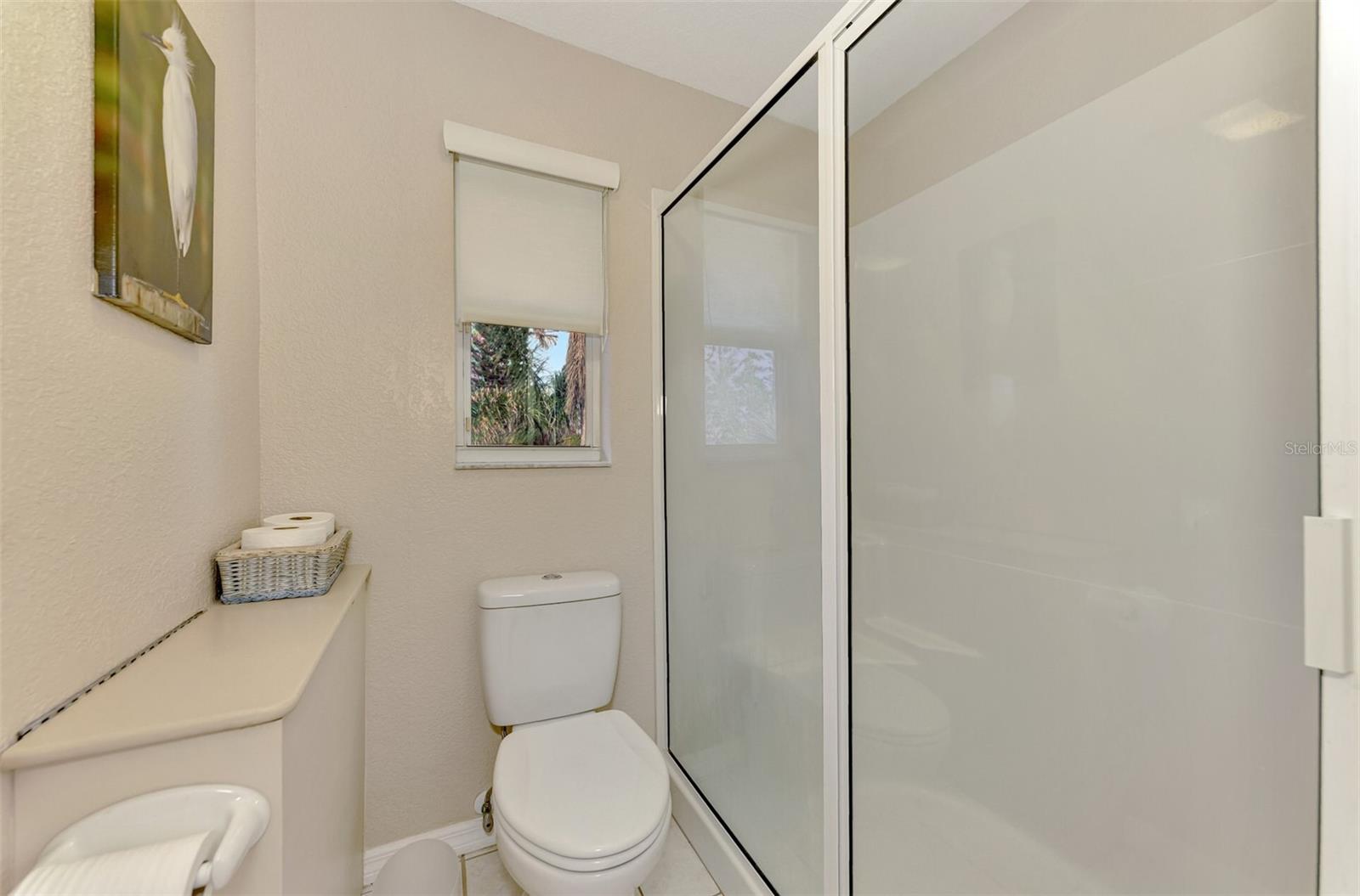 OXFORD MANOR - Residential Lease